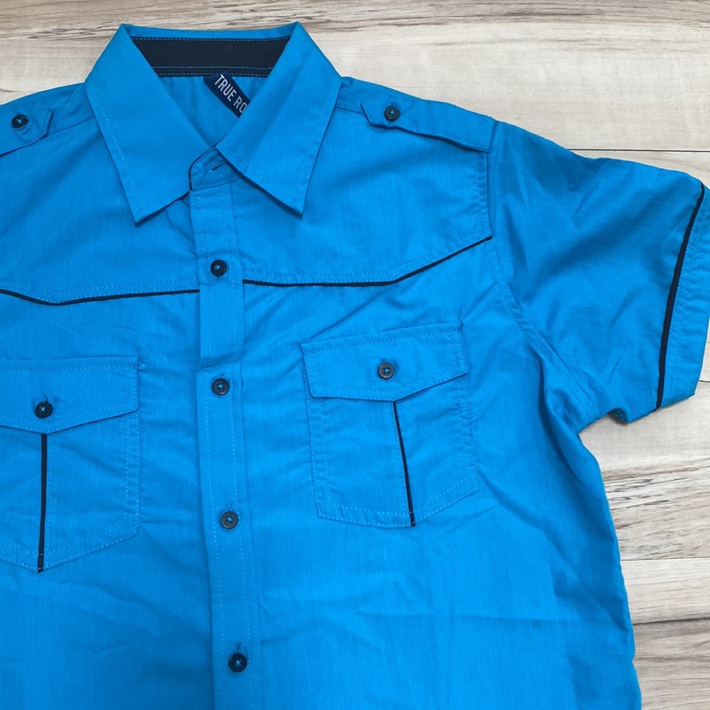 NWT True Rock Mens S Blue Button Front Shirt. Short Sleeves. - Picture 2 of 6